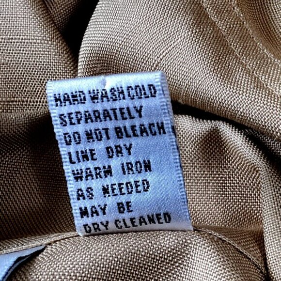 Chico's Design Button Up 100% Silk Shirt Sz 1 (M/8) Beige-Gold #315N - Picture 8 of 8